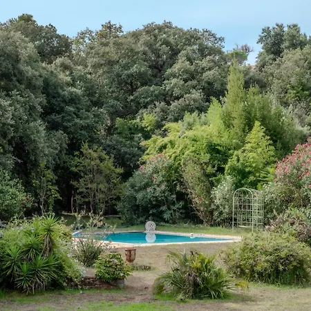La Bastide בית נופש